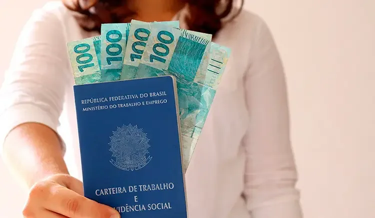 quem tem direito ao seguro desemprego